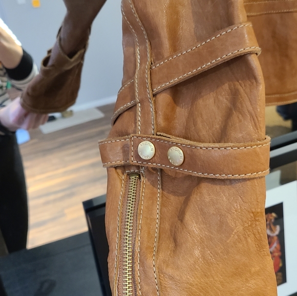 Andrew Marc Leather Jacket - Picture 7 of 14